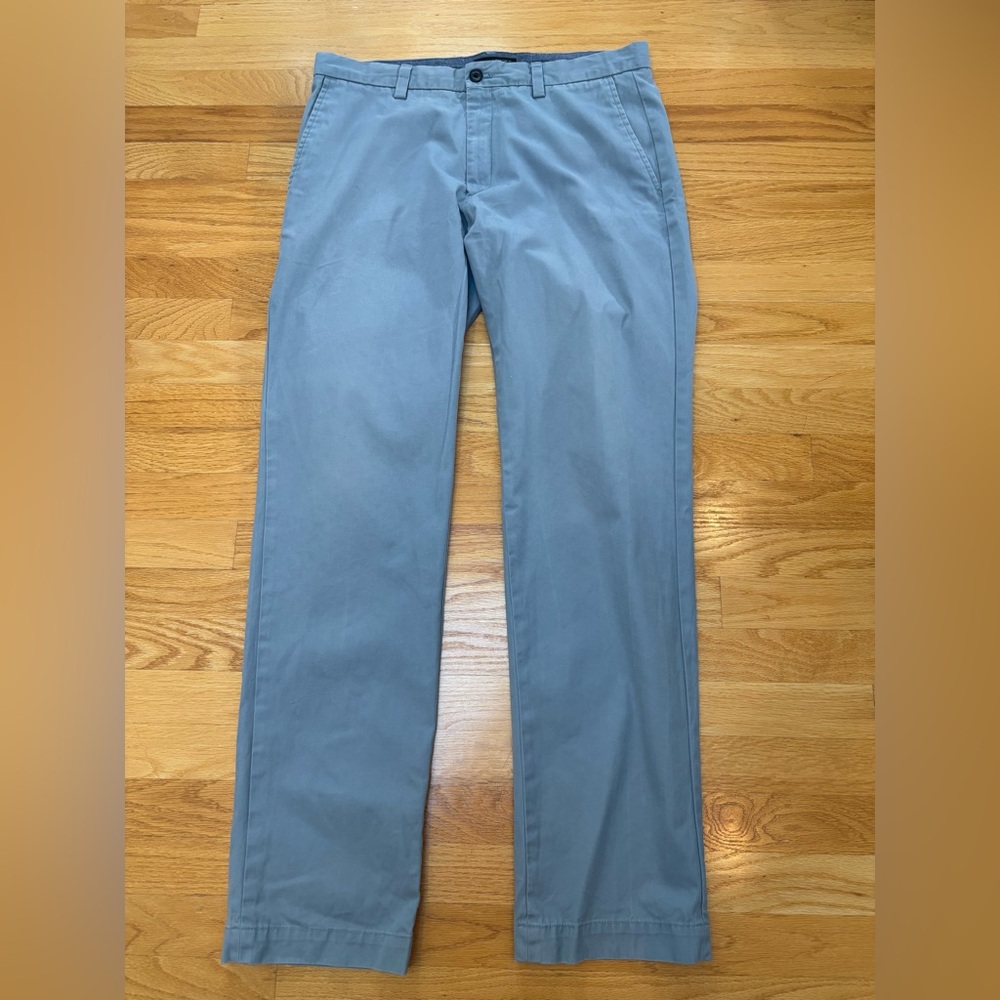 Banana Republic Men's Light Blue Emerson Chinos 34x34 preppy collegiate classic